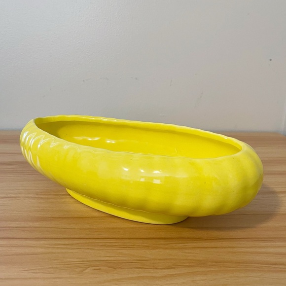 Vintage 50s | Frank Moreno | MCM Lemon Yellow Planter - Picture 10 of 14